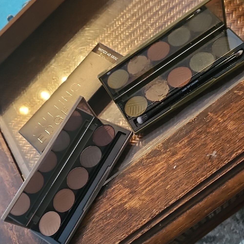 2 New Eye Shadow Palettes From DOSE OF COLORS